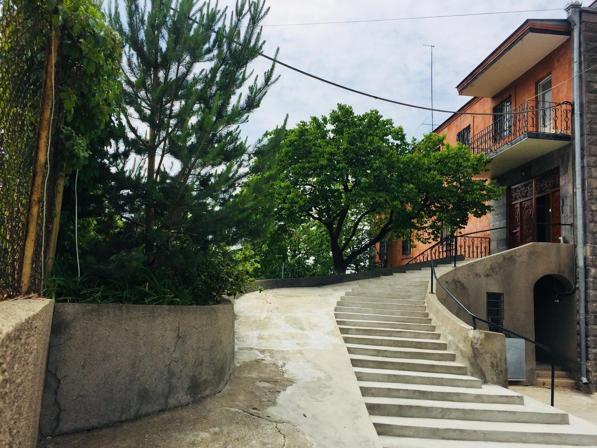 Bloor Hotel Yerevan Exterior photo
